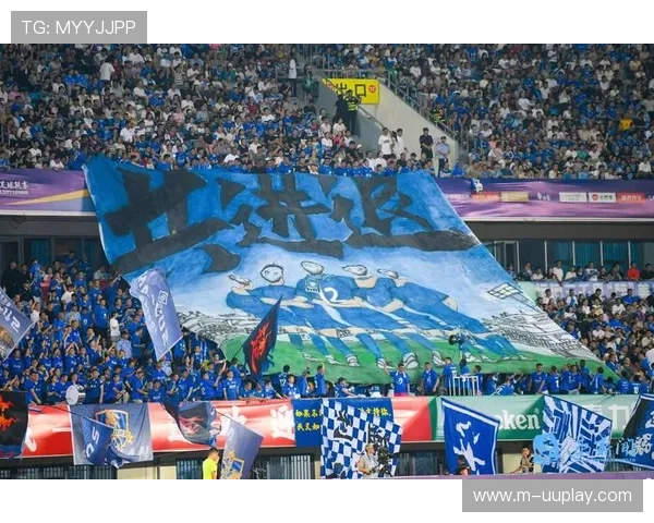 马德里现反弗洛伦蒂诺横幅，球迷抗议俱乐部管理混乱